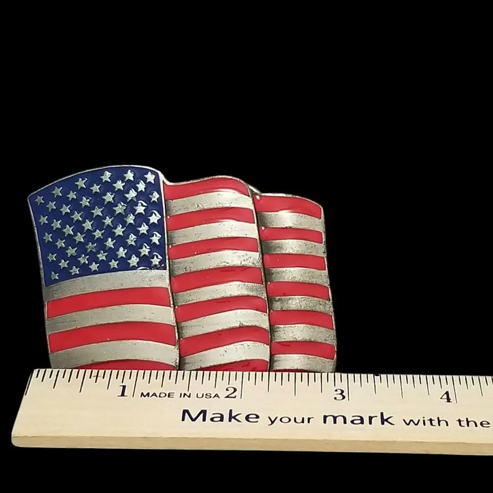 Waving American Flag Pewter Belt Buckle USA Patriotic Stars and Stripes Siskiyou